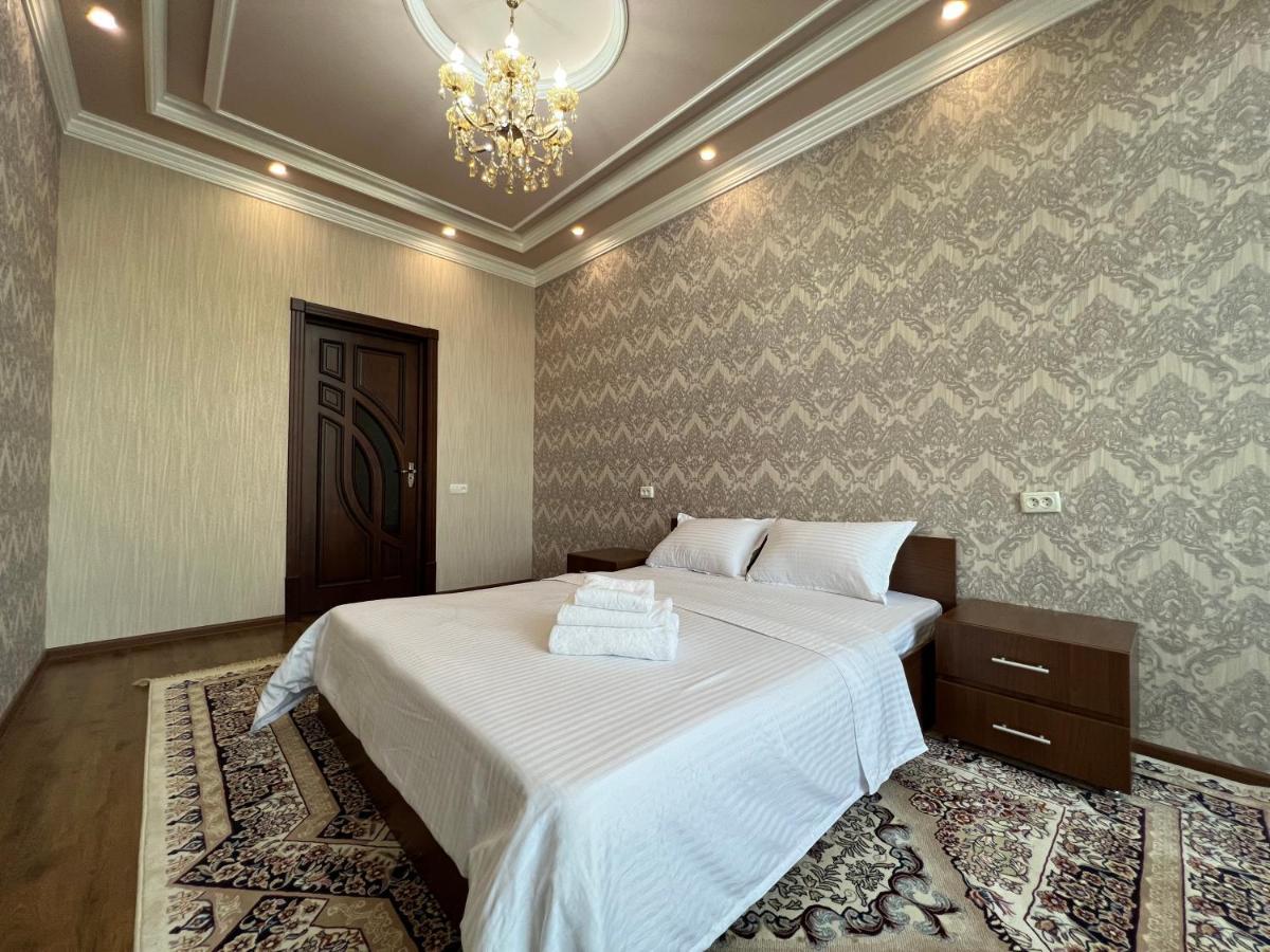 Samarkand Luxury Apartment #3 ภายนอก รูปภาพ
