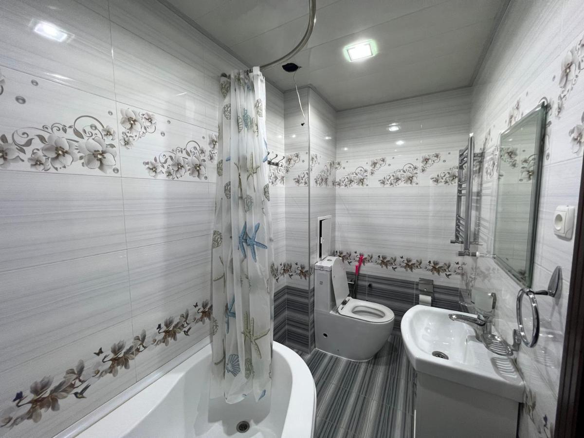 Samarkand Luxury Apartment #3 ภายนอก รูปภาพ